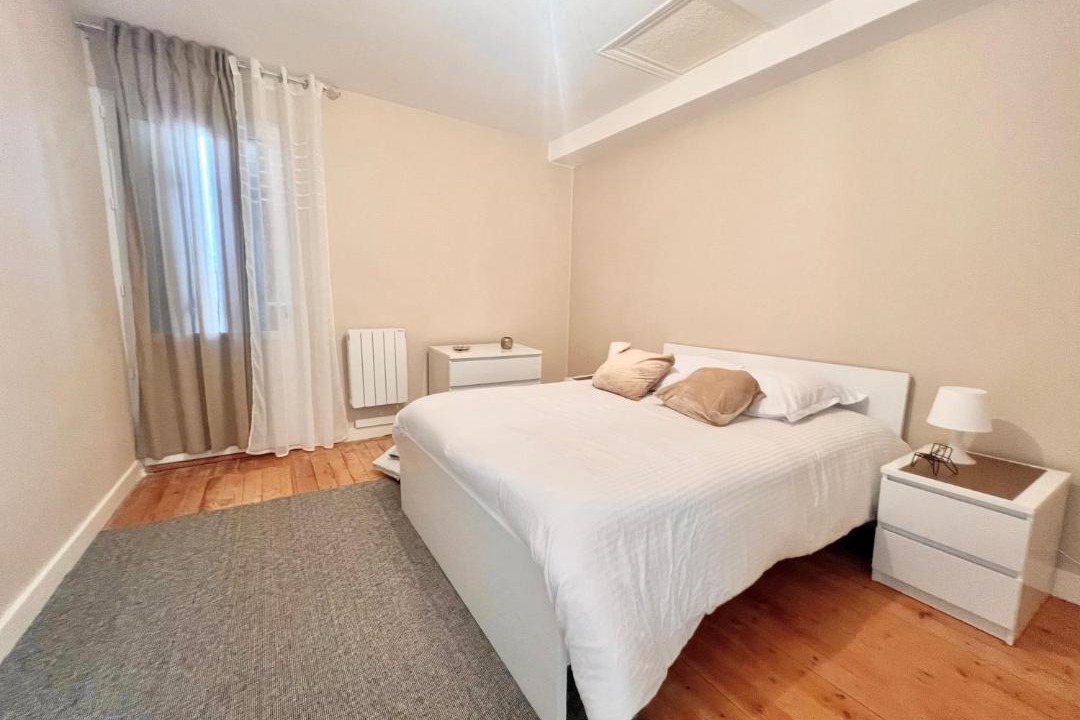 Photo of Bedroom in Saint-Coutant-le-Grand