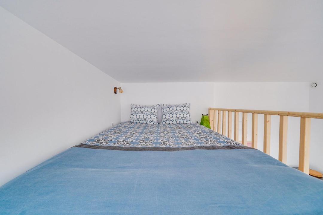 Photo of Bedroom in Libourne