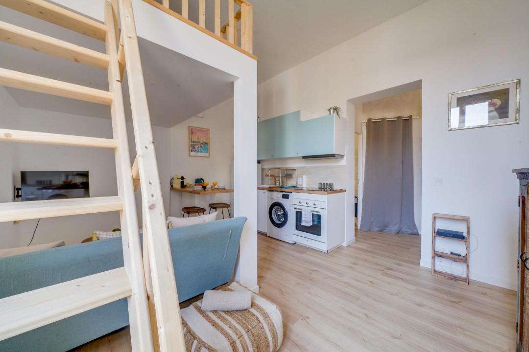 Photo of Bedroom in Libourne