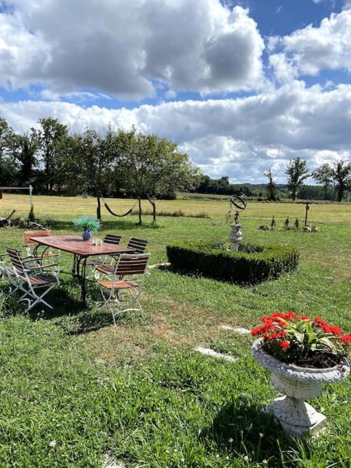 Photo of Others in Mailhac-sur-Benaize