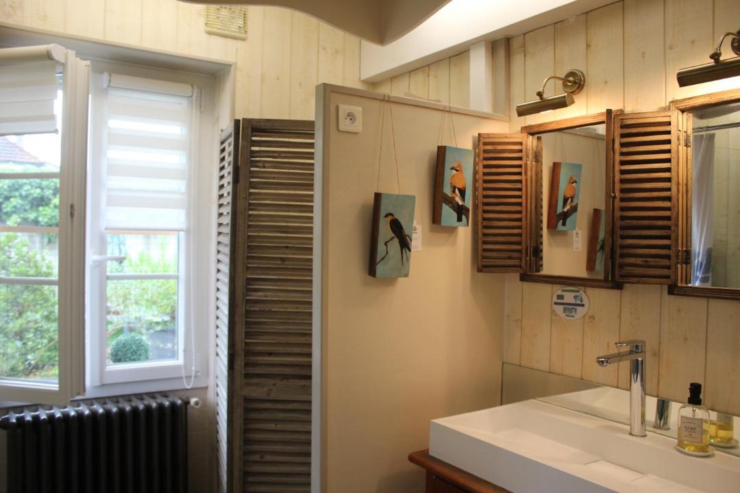 Photo of Bathroom in Cognac