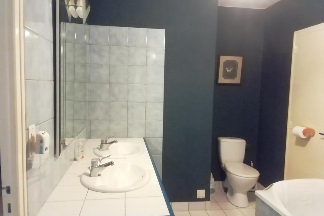 Photo of Bathroom in Brigueuil