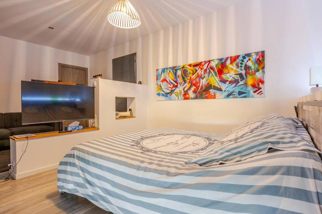 Photo of Bedroom in Les Mees