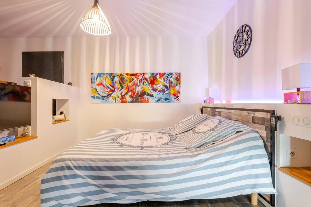 Photo of Bedroom in Les Mees