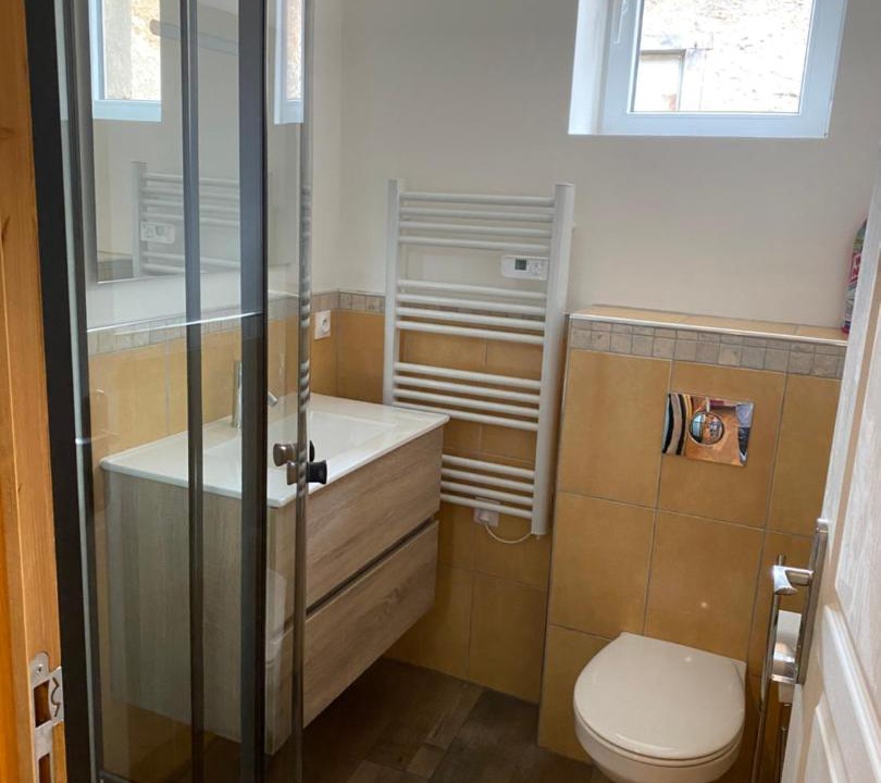 Photo of Bathroom in Lussac-les-Chateaux