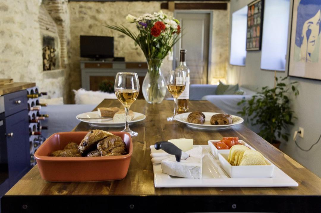 Photo of Livingroom in Azat-le-Riz