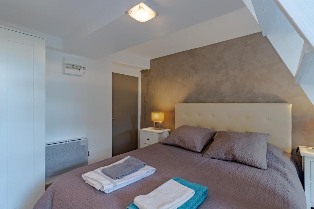 Photo of Bedroom in Saint-Romain-la-Virvee