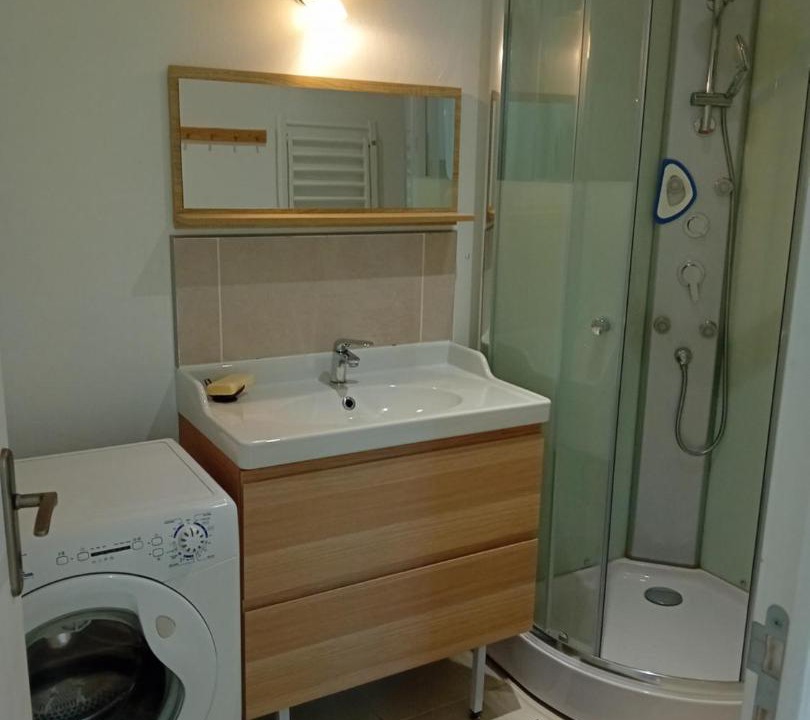 Photo of Bathroom in Montcaret