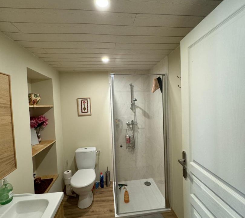 Photo of Bathroom in Nanteuil-en-Vallee