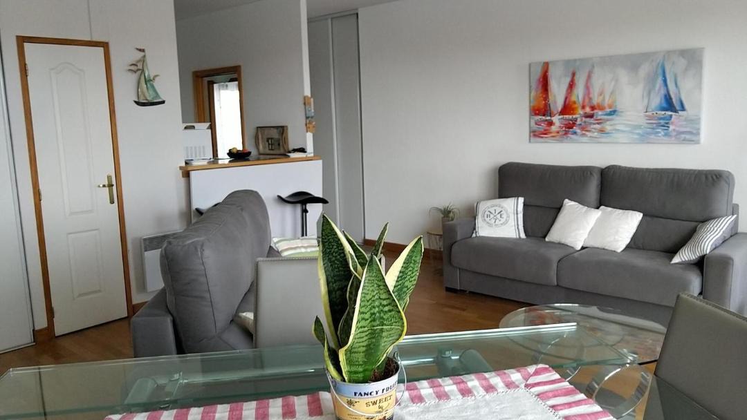 Photo of Livingroom in La Rochelle City Centre