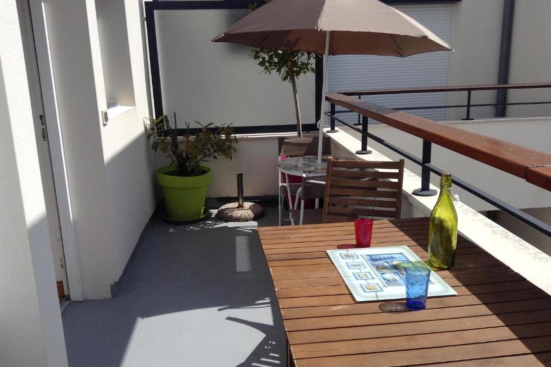 Photo of Patio Balcony in La Rochelle City Centre