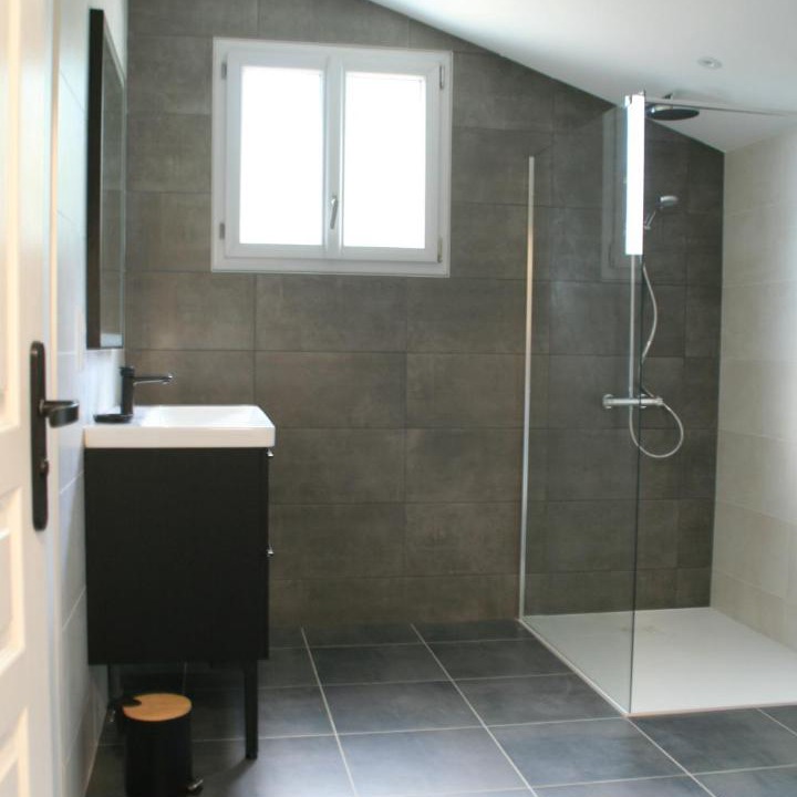 Photo of Bathroom in Louin