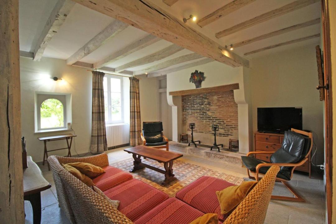 Photo of Livingroom in Saint-Priest-Taurion