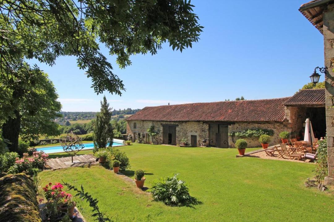 Photo of Buildings in Condat-sur-Vienne