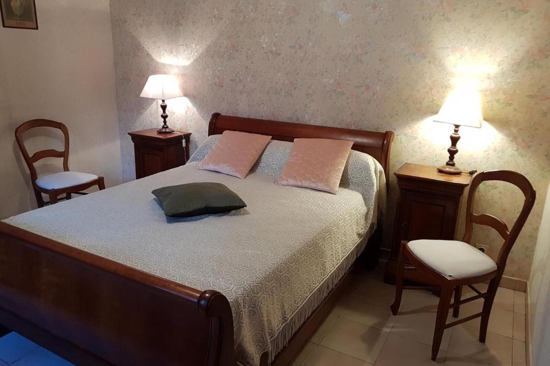 Photo of Bedroom in Bascons