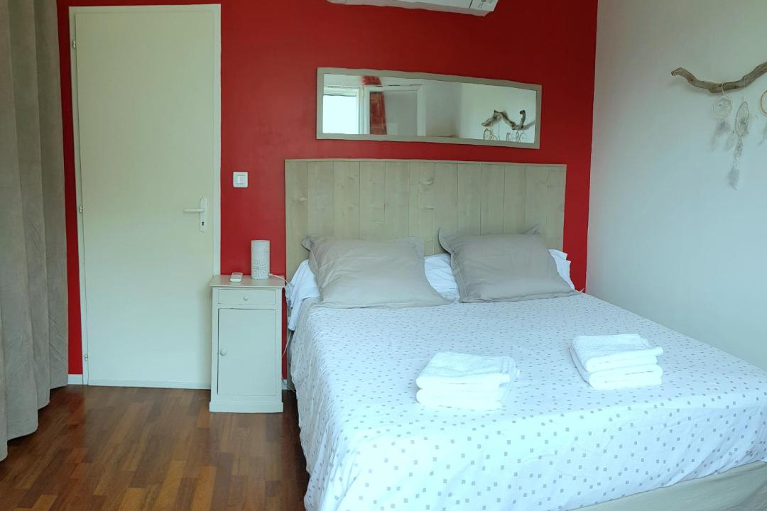 Photo of Bedroom in Ares