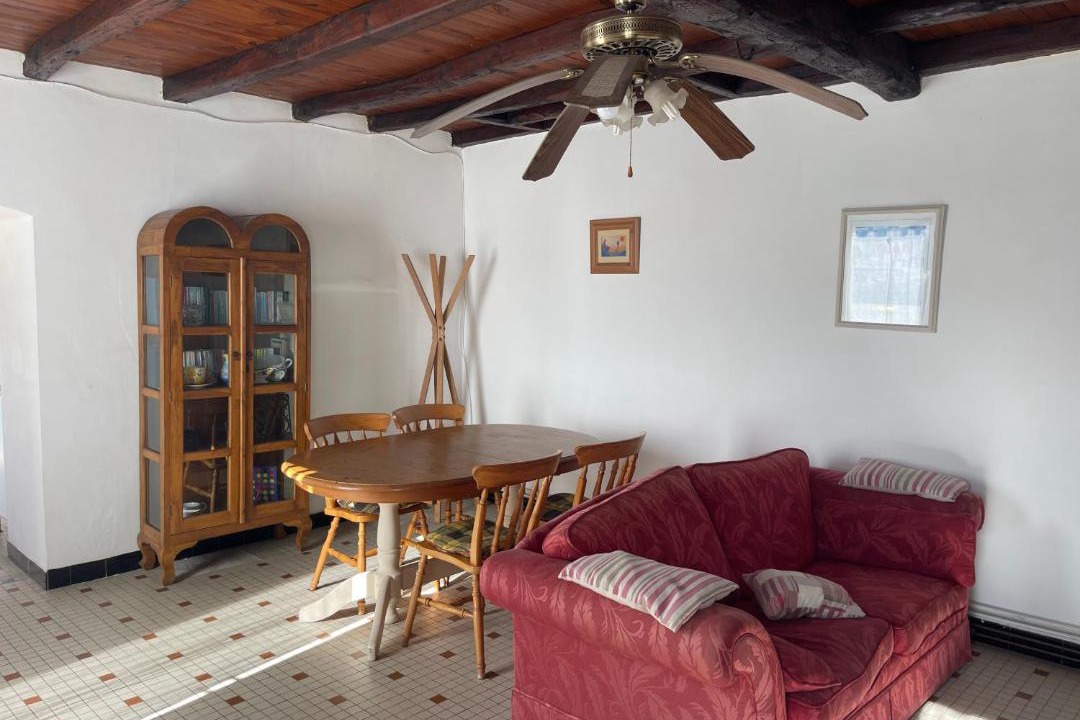 Photo of Livingroom in Duil-sur-le-Mignon
