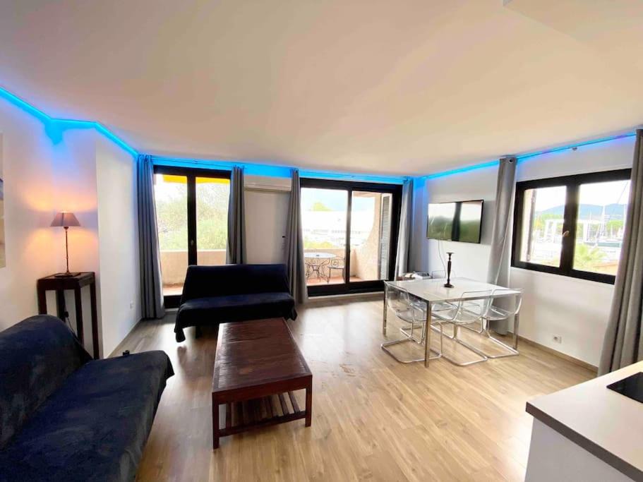 Photo of Livingroom in Port Cogolin