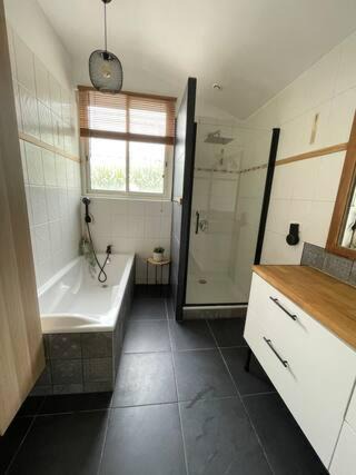 Photo of Bathroom in Lormont