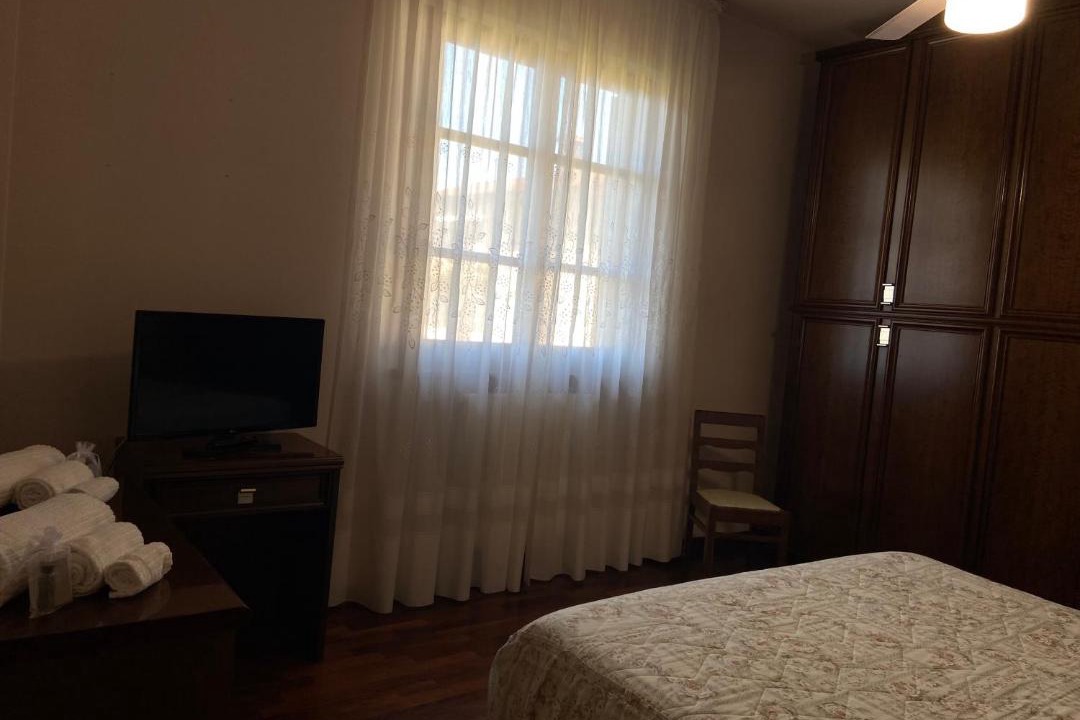 Photo of Bedroom in Mologno