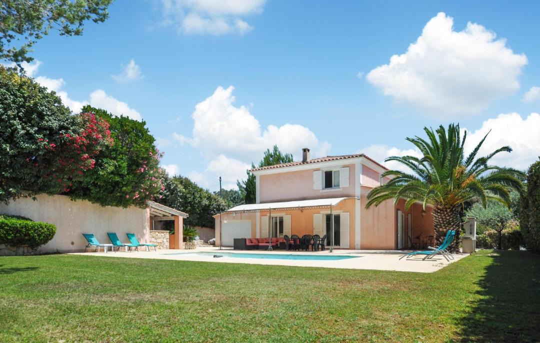 Photo of Others in La Roquette-sur-Siagne