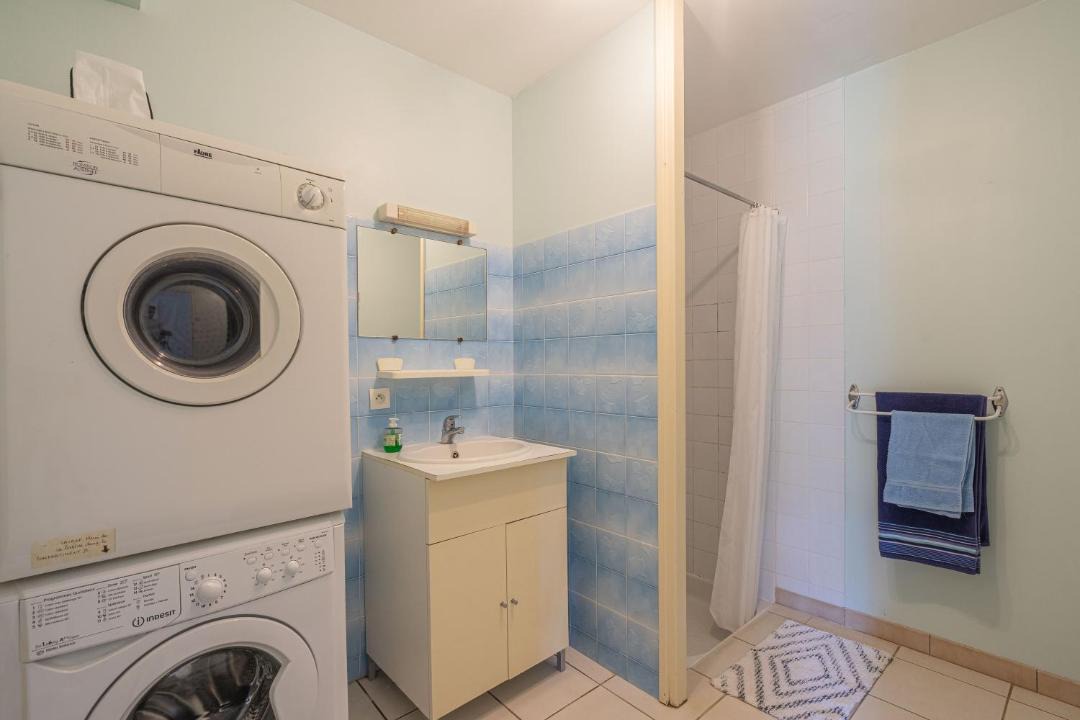 Photo of Bathroom in La Gripperie-Saint-Symphorien