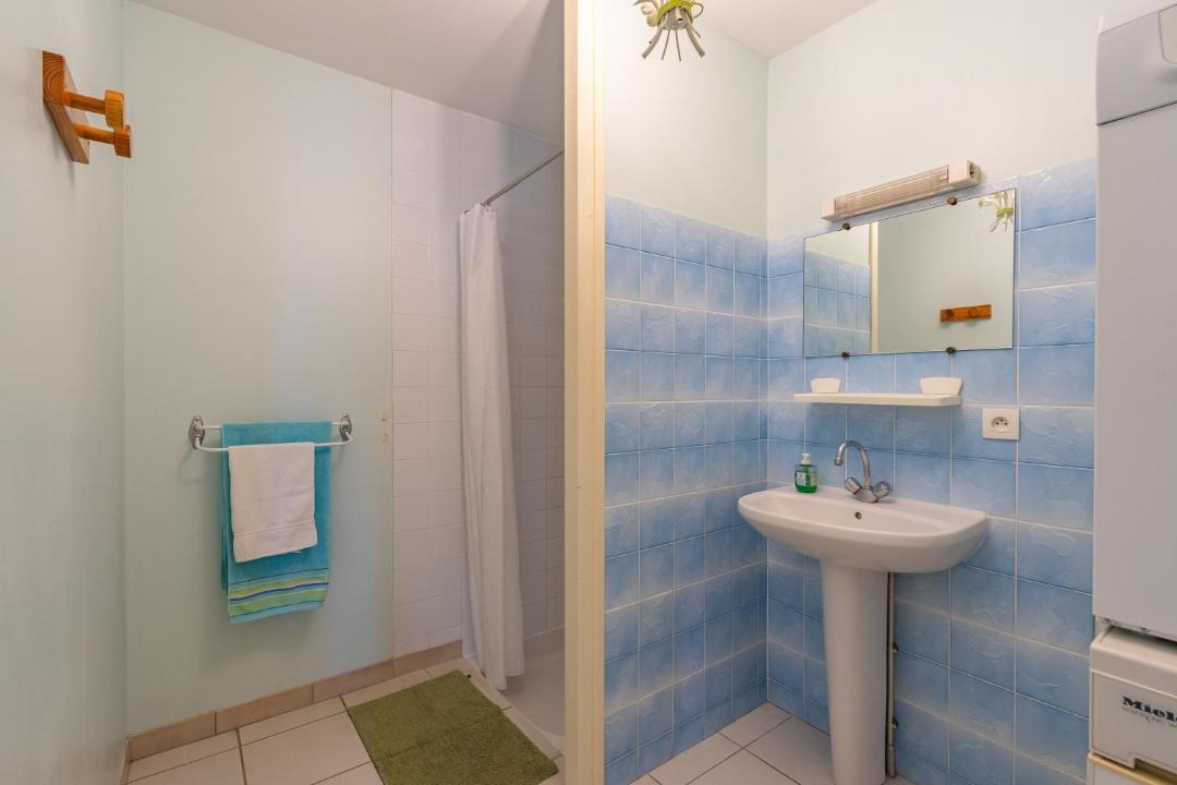 Photo of Bathroom in La Gripperie-Saint-Symphorien