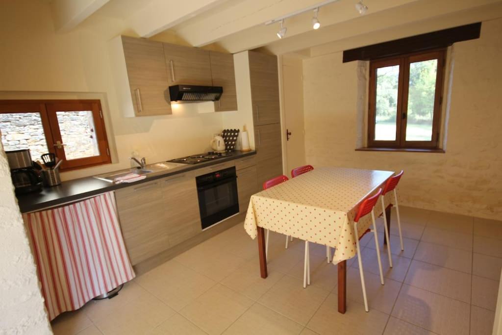 Photo of Kitchen in Pezuls