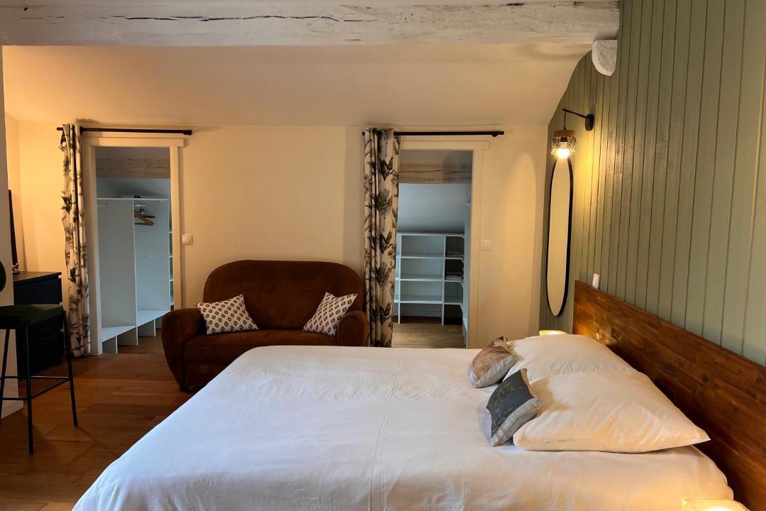 Photo of Bedroom in Villefranque