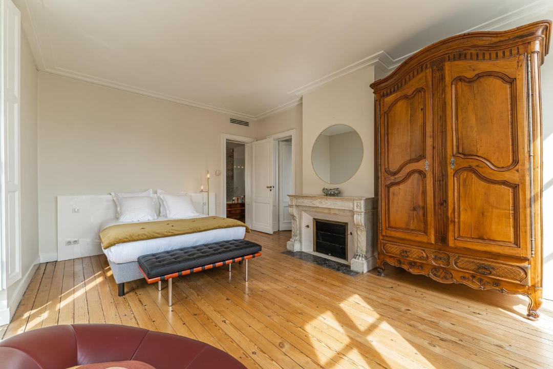 Photo of Bedroom in Hotel de Ville - Quinconces