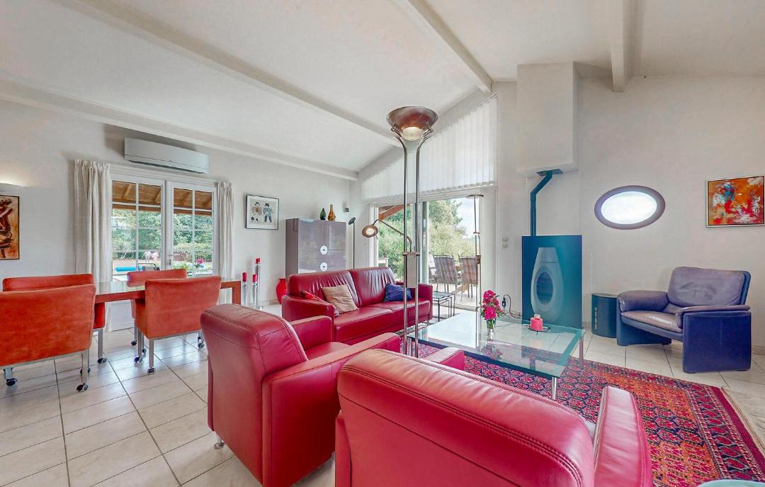 Photo of Livingroom in Ecuras