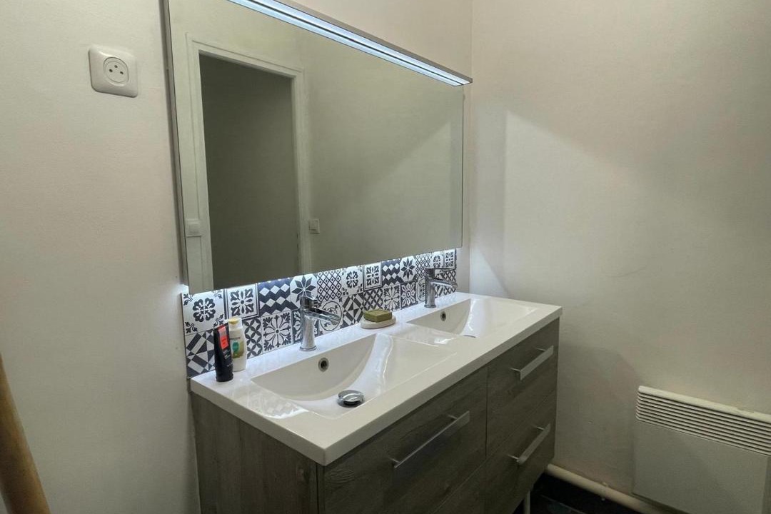 Photo of Bathroom in Confolens
