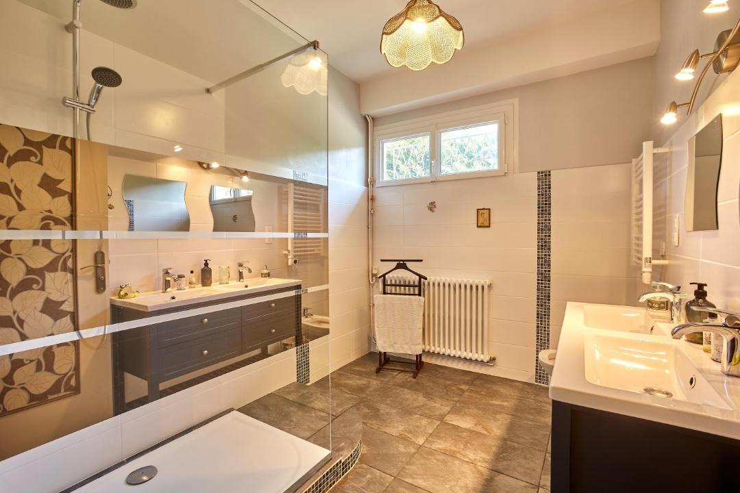 Photo of Bathroom in Port-Sainte-Marie