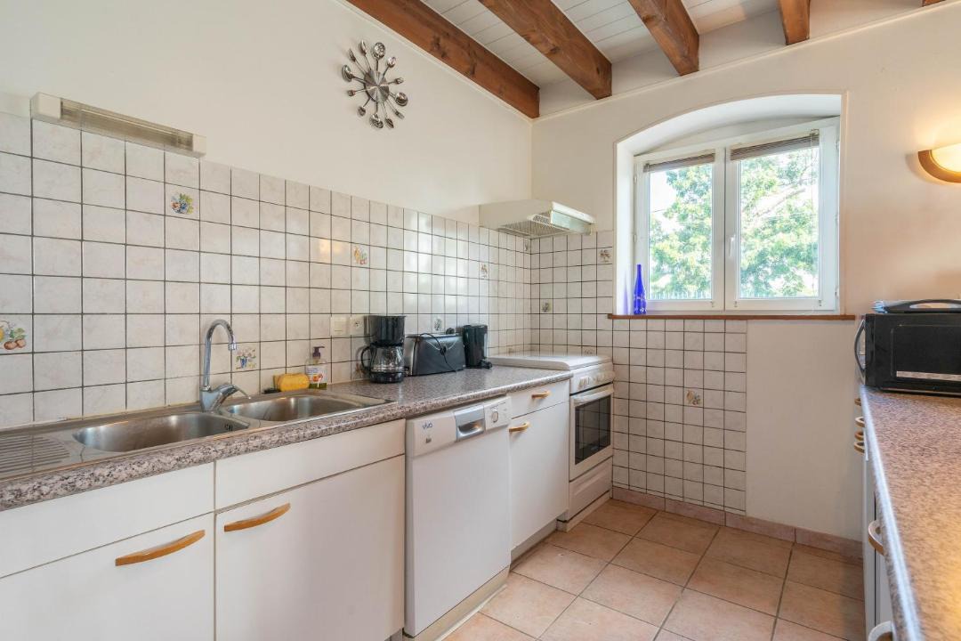 Photo of Kitchen in La Gripperie-Saint-Symphorien