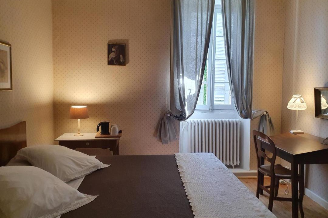 Photo of Bedroom in Saint-Yzans-de-Medoc