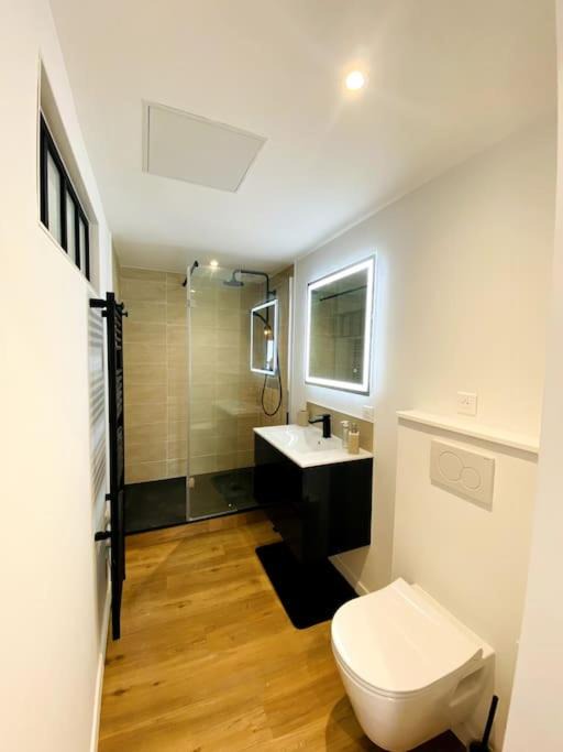 Photo of Bathroom in La Rochelle