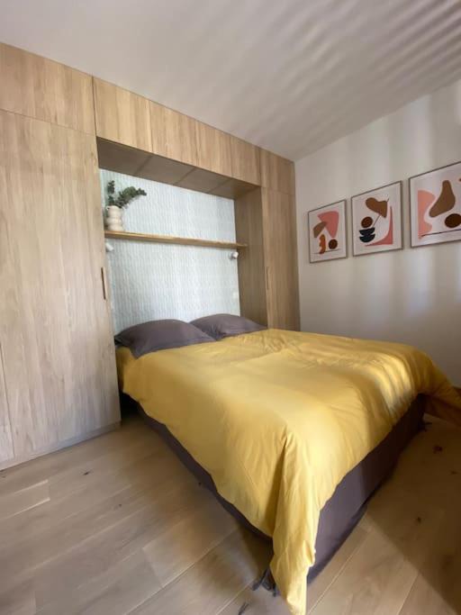 Photo of Bedroom in Nontron