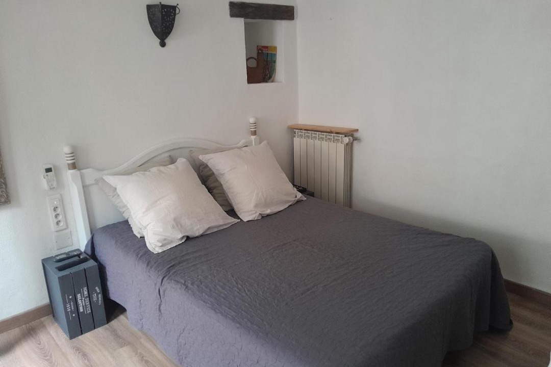 Photo of Bedroom in Eyragues
