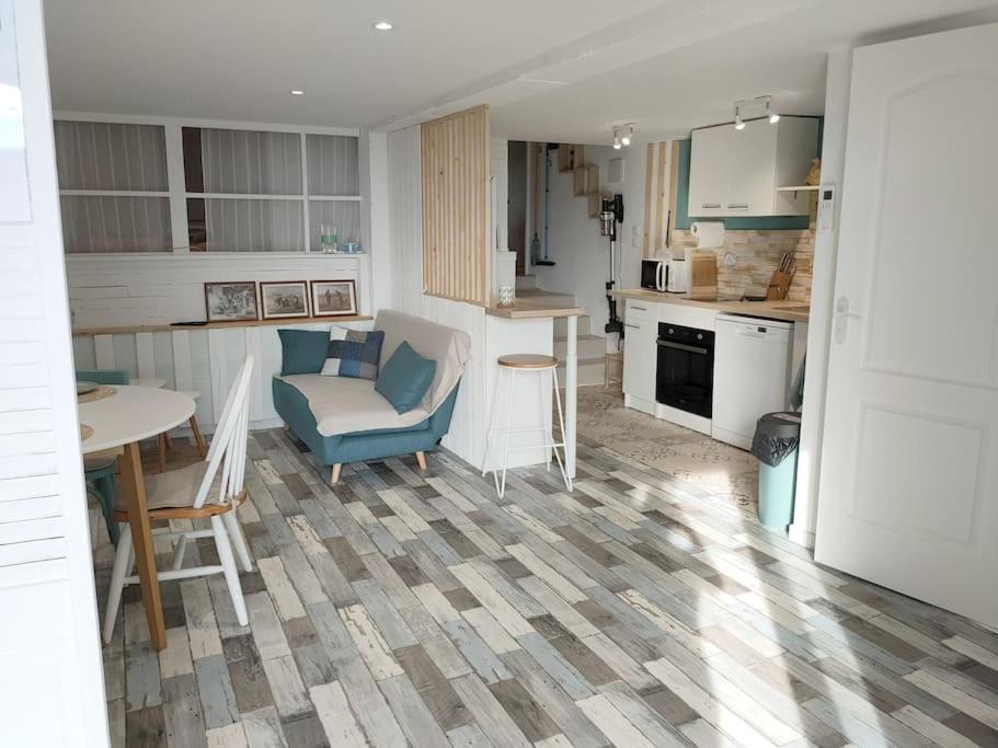 Photo of Kitchen in Lafox