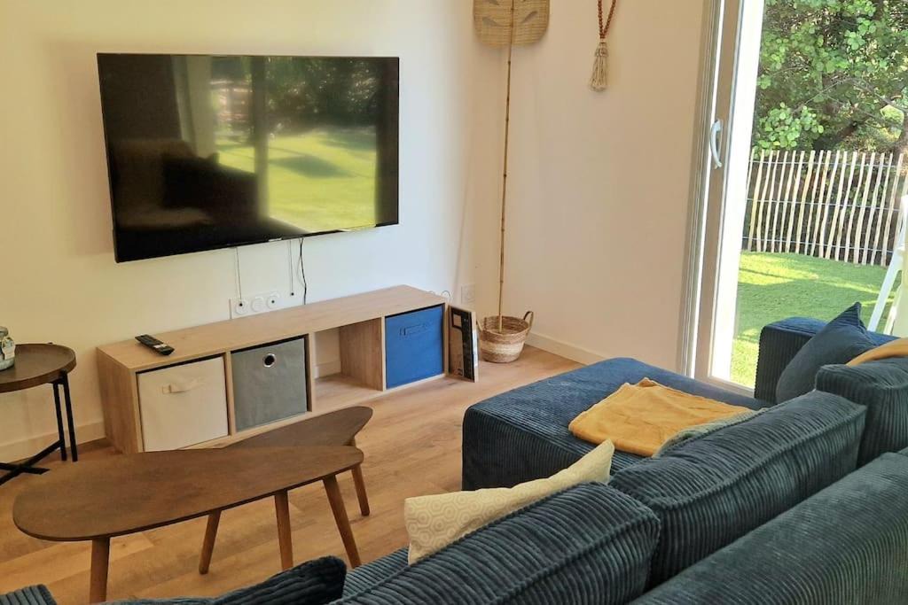 Photo of Livingroom in Saint-Laurent-de-Medoc