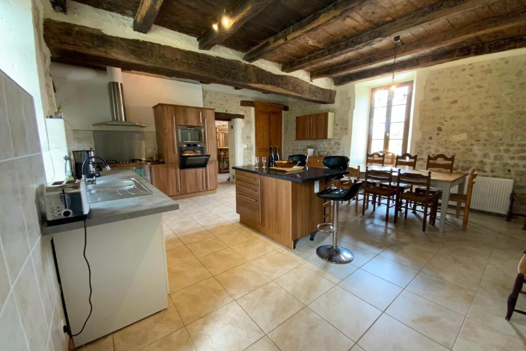 Photo of Kitchen in Coteaux du Blanzacais