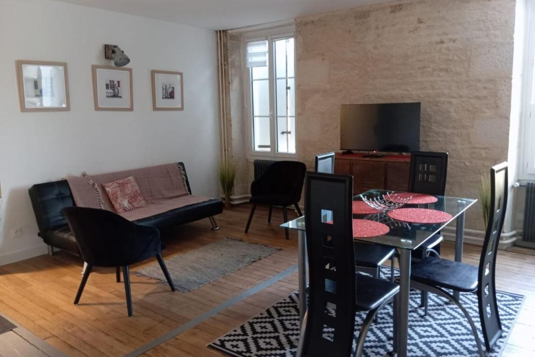 Photo of Livingroom in Coulon