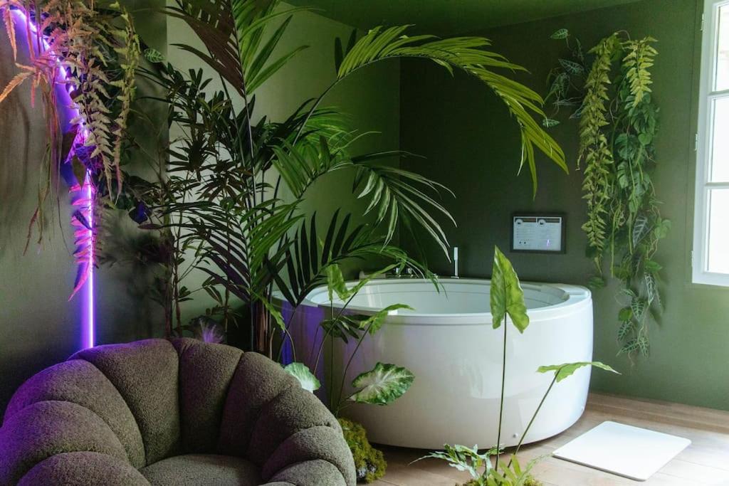 Photo of Bathroom in Uzerche