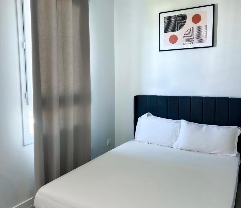 Photo of Bedroom in Lormont