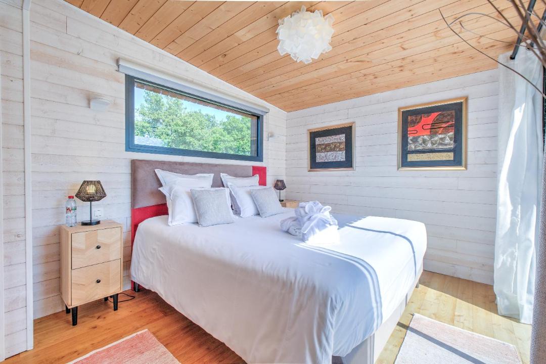 Photo of Bedroom in Saint-Felix-de-Reillac-et-Mortemart