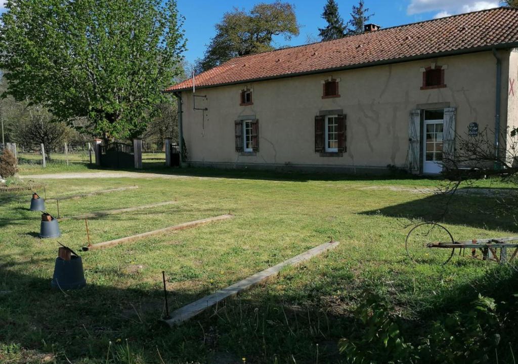 Photo of Others in Cachen