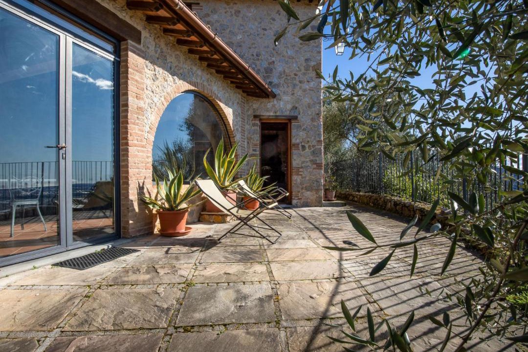 Photo of Patio Balcony in Santa Lucia