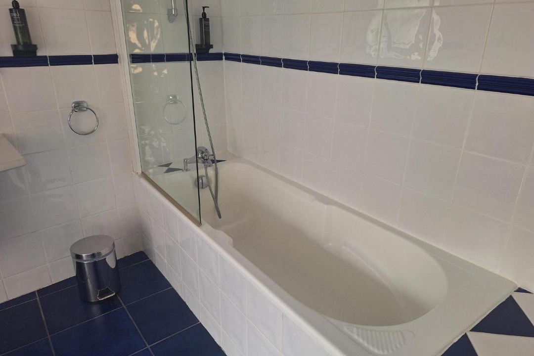 Photo of Bathroom in Castillon - Pujols Intercommunalite