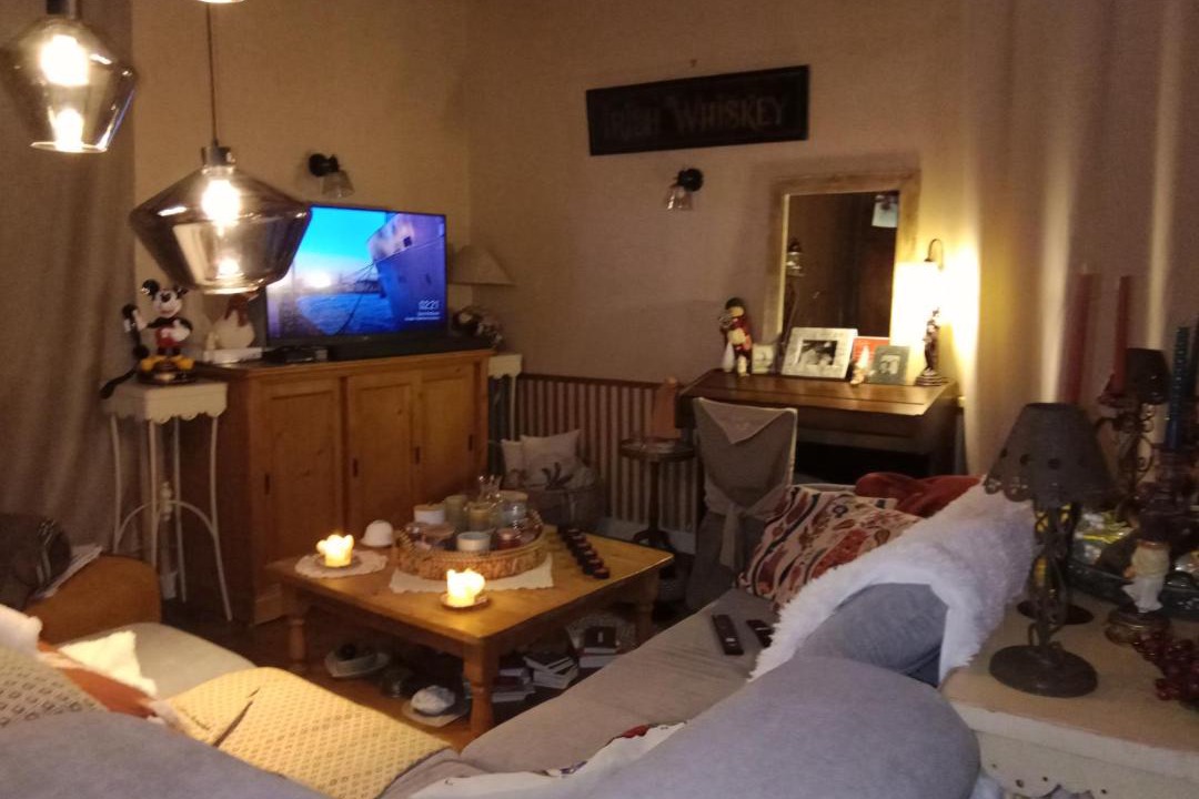 Photo of Livingroom in Cours