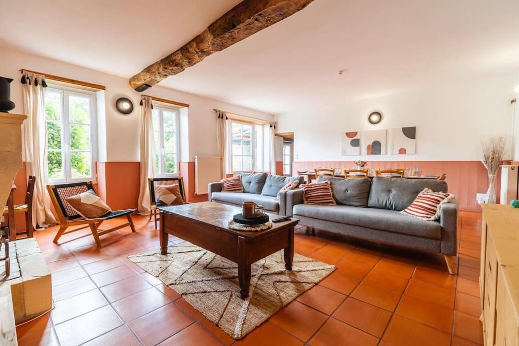 Photo of Livingroom in Tonnay-Charente